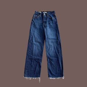 Levi’s Ribcage Straight Jeans | Dark Wash | Size 23 | Vintage